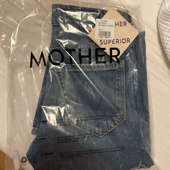 NWT Mother The Tomcat Crop. Wash Kneeling on Stones - Picture 5 of 5